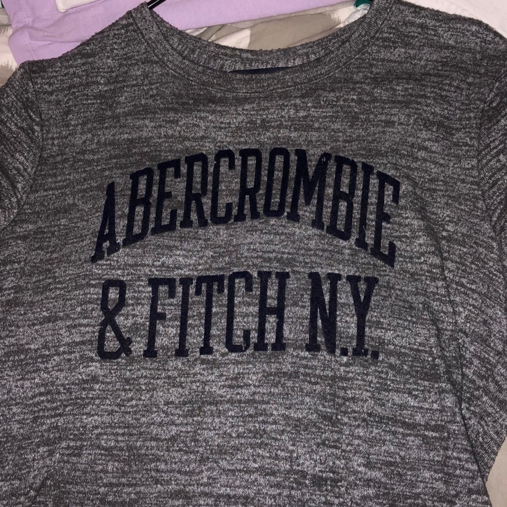 Abercrombie & Fitch Graphic Tee